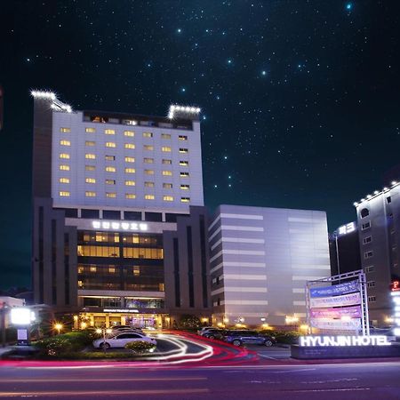 Hyunjin Tourist Hotel Donghae Eksteriør bilde